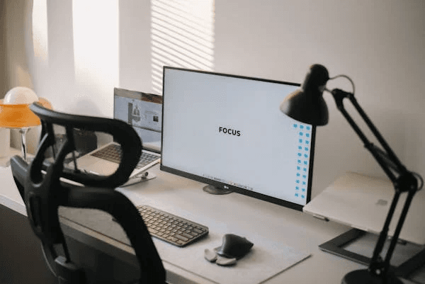 Modern Desk Lamp